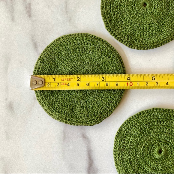 (1/2) Vintage Belgian Set 4 Crochet Knit Coasters - Picture 4 of 4